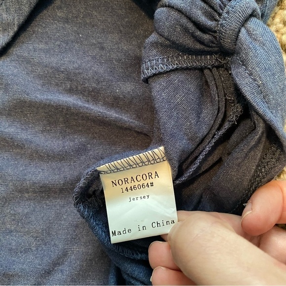 Noracora Blue Long Sleeve Side Tie Shirt Top with White Knit Sleeve Sz M - Picture 13 of 14